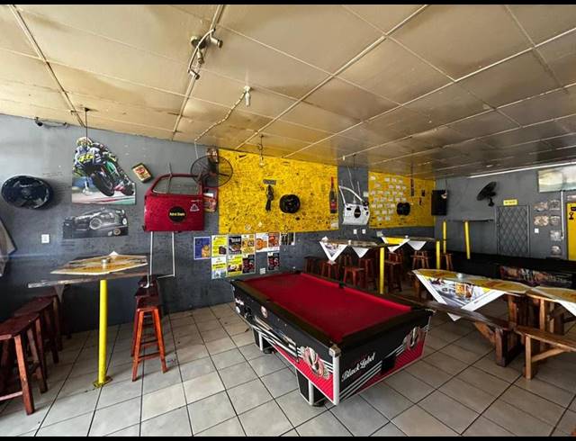 BUSINESS FOR SALE IN PETERSFIELD